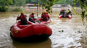 Urgent search underway for survivors of Kentucky floods