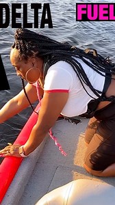 They biting🙌🏾. Let the games begin!💗🎣 . . . . . #fishing #boatfishing #outdoors #womenwhofish #fishingrod #fishingpics #fishermen #lakefishing #californiablogger #lunker #bigbass #womenoutdoors #sightfishing #lakelife #cadelta #outdoorsy #bassfishin #trackerboats #minnkota #mercurymarine #smileoften #rippinlips #bassangler #ladyangler #boatinglife | Glitter and Gills
