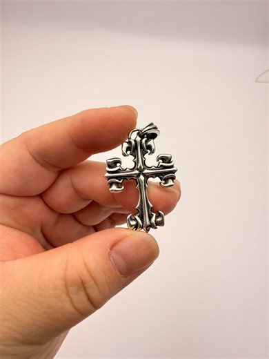 Sterling Silver Cross Pendant: Classic, Timeless Design