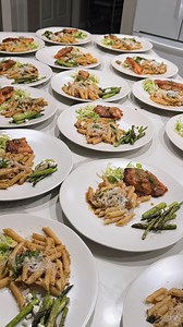 91K views · 15K reactions | a bit sleepy to say the least but full of gratitude凉﫶 the FULL menu from this weeks dinners are on Food Friends☺️☺️ | Jane Olivia | Facebook