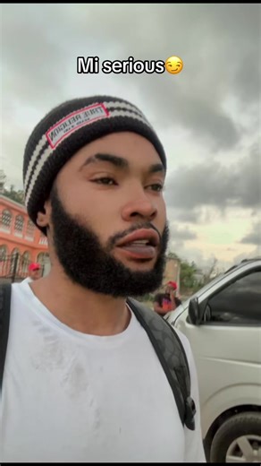 Don’t take my money if u know u don’t want me😏 #iphone17 #iphone17promax #alienhimself