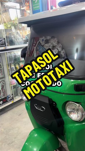 Tapasol Mototaxi personalizado: cotiza tu Tapasol y polarizado hoy