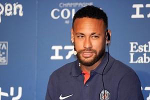 Why did Neymar get a red card? PSG attacker sent off v Strasbourg