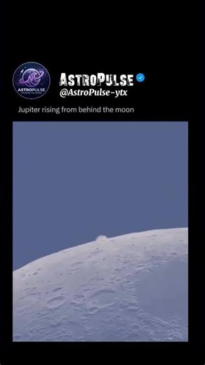 Wait… that’s Jupiter behind the Moon 😳