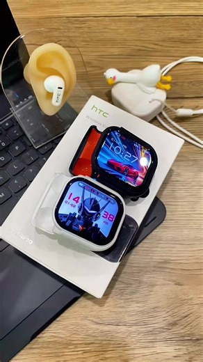 HTC Translation Earphones for Effortless Communication