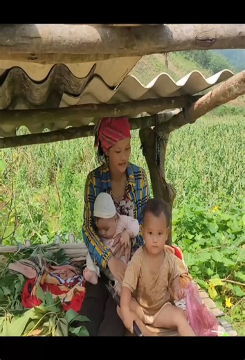 Poor Life #poorlife #mother #baby | Poor Mother