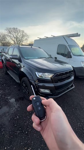 🔑🚙 Ford Ranger 2017 — Spare Key Supplied for Van Dealership On-site today adding a brand-new spare key to this 2017 Ford Ranger for a van dealership, ensuring the vehicle is fully prepared and ready for sale ✅ Key supplied, programmed, and tested with full locking, immobiliser, and remote functions working as they should. 🚐 Mobile service 🔒 Vehicle security checked ⚙️ Job done properly Supporting dealerships and trade customers across Essex & Kent with fast, professional auto locksmith servi