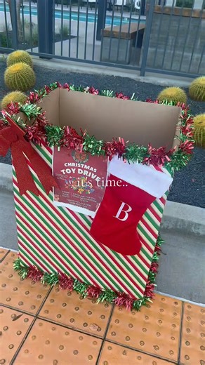 It’s timeeeeeee.. for a Taco Truck here at Mission Lofts 🌮😍 @belenstacosymas is here now until 8PM! They have also provided a drop off box for their Christmas Toy Drive if you have anything you’d like to donate for the season! Thank you 😊 | Mission Lofts