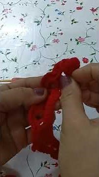 Making crochet roses by hand knitting عمل ورود من الكروشية حياكة يدوية