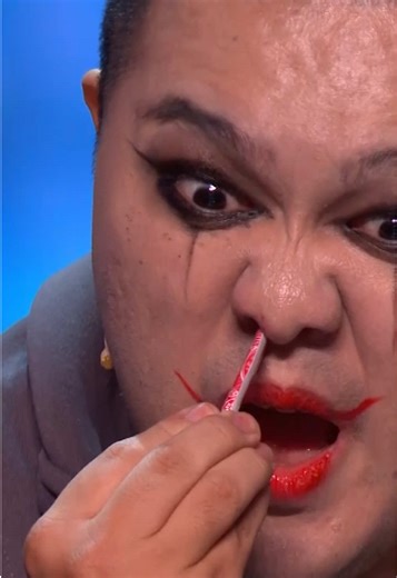 What happens when he blows his nose? 😂🤧 Watch Tu Strange's grisly magic in #BGTUnseen on ITVX. #BGT #BritainsGotTalent Do not try this at home.