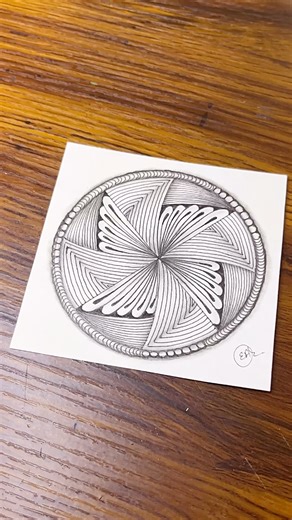 110K views · 628 reactions | Amazing And Beautiful Pattern | Drawing Tutorial For Beginners #zentangle #doodle #zendoodle #art #zenart #mindfulart #trending #viralpost #fbpage #easyart | Easy Art | Facebook