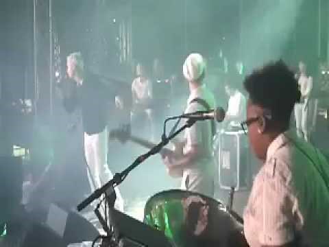 Mr Hudson - Too Late, Too Late (Live at the Big Chill Festival 2009)