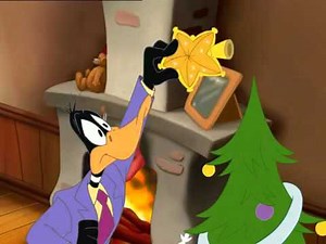 Bah humduck daffy duck decorate Christmas tree