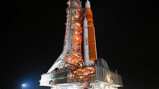 NASA wants humans living on the moon by 2028 and here's the $20 billion plan to make it happen