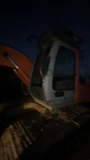 No throttle and machine wouldn’t turn off.. few repairs later she’s mint.. they ain’t all new kit we touch 👈🏻🛠️🤝👌🏻 #work #bluecollar #hitachi #electrical #fixedgear @LDARG 🔧 @samplantfitter @Fitter keeley jcb 🔧🔧 @wattyboy71 @Colley Agricultural Eng Ltd 🔧 @🔧Fitter_Nath🔧 @Quarry Monkey @Fitter.Roman