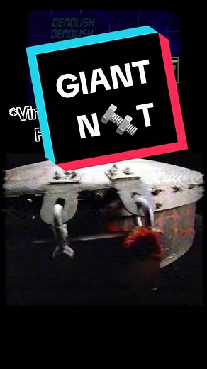 Found some old episodes of #Battlebots on #vhs. Along with some cool, #vintagecommercials, including this #promo for Battlebots 2.0. #robotics #battlebots2 #battlebotscrash #battlebots2022 #battlebotschampionship #combatrobotics #nostalgia #comedycentral