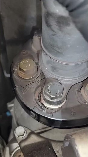 Another Common #Mercedes Failure | Driveshaft Flex Disc #Shorts #W202
