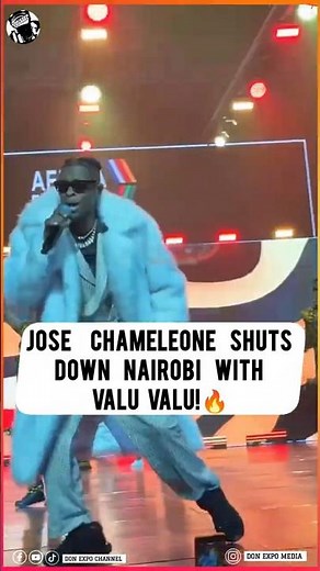 Jose Chameleone performing Valu Valu in Nairobi at Africa forward concert
