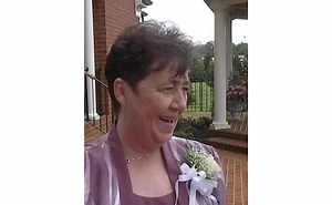 Robin L. May Obituary (2024) - Lynchburg, VA - Tharp Funeral Home & Crematory - Lynchburg