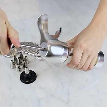 Our Favourite Cookie Press & Icing Gun