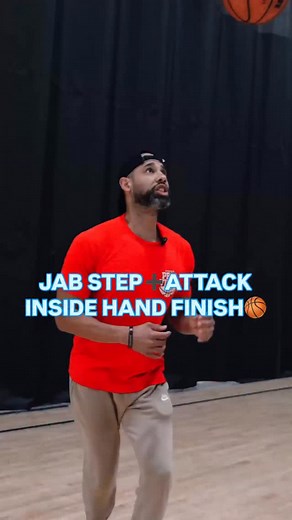JAB STEP ATTACK➕BEHIND THE BACK INSIDE HAND FINISH🏀 🎥: @goatd__ | Calvin Mitchell