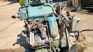 Motor e câmbio do blindado M113. | Cotrams