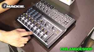 MEZCLADORA COMPACTA 12 CANALES CON EFECTOS MACKIE MIX12FX $3,575 pesos IVA incluido El Mackie Mix12FX es un mezclador de 12 canales compacto y robusto, ideal para actuaciones en directo y con la calidad de audio que se espera de un producto Mackie. El Mix12FX está repleto de características sencillas y controles simples, ideales para una amplia variedad de aplicaciones. Un mezclador compacto increíblemente robusto, el Mackie Mix12 está equipado con alta-espacio, preamplificadores de bajo ruido d