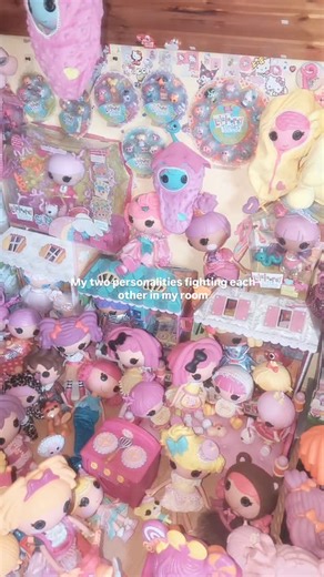 Saul 𖹭 | 𖹭 When my Lalaloopsies gotta fight Spider-Man and Eddie Munson 😺 ୨୧ #lalaloopsy #lalaloopsyunboxing #lalaloopsycollector #dollcore... | Instagram