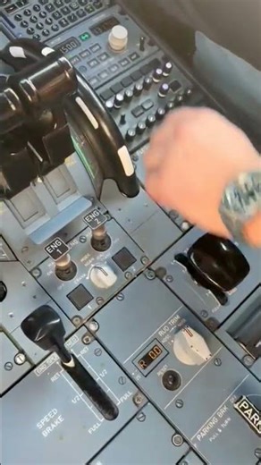 After start flow pattern #airbus320 #enginestart #engine #airbusengine #cfm #cfmoto