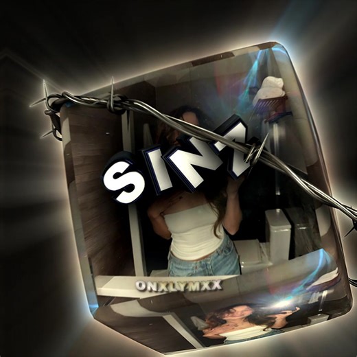Bro Sneaks into Valkyrae's World in 3D Editing