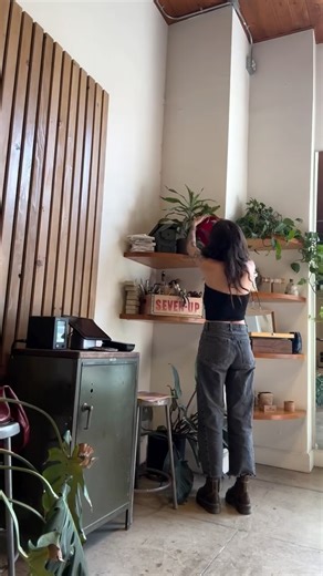 hellbent silversmith on Instagram: "workshop bookings open ⚒️ shop hours friday 12-6, sat and sun 10-3 🥰 #longbeach #smallbusiness #womanowned"