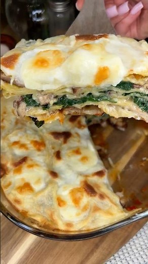 The Most Delicious Mushroom Lasagna Ever! Can You Make It This Good?