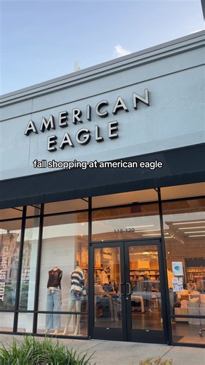 POV: you found the jeans you’ll be wearing on repeat 🤍👖@American Eagle Comfy, flattering, and basically made for every fall fit 🍂 #AEPartner #AmericanEagle #AEJeans