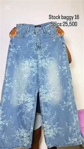 𝐇𝐈𝐆𝐇 𝐐𝐔𝐀𝐋𝐈𝐓𝐘 𝐓𝐇𝐑𝐈𝐅𝐓𝐄𝐃 𝐖𝐄𝐀𝐑𝐒 IN LAGOS 🍀 on Instagram: "Sold❌"