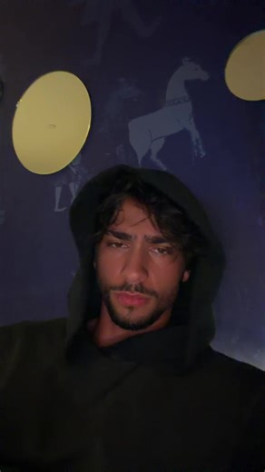 วิดีโอของ Clovis Fillion (@clovis.fillion) พร้อมเพลง original sound - lynxk