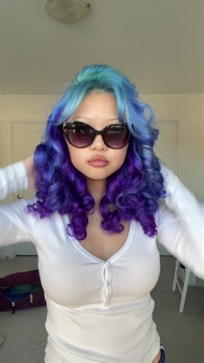 shoutout tj maxx #tumblraesthetic #bluehair #charlixcx #whimsical #addisonrae