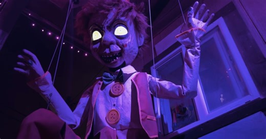 'Nightmare on Thompson': Nipomo couple creates spooky scenes for all to enjoy