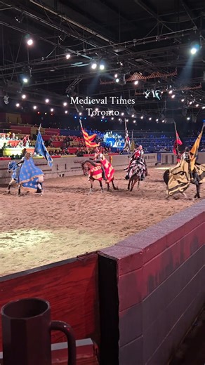 Medieval Tkmes Show in Toronto #calvary #dinnershow #battleroyale