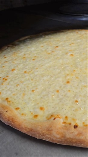 Baking Cutting Mozzarella Cheese Pizza White Pizza #deliciouspizza #pizzacutting #asmr 🍕🍕🍕