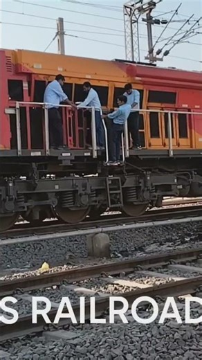 GE Locomotive troubleshooting #railway #dieselengine #shorts