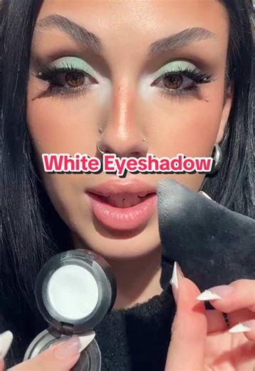 Applying White Eyeshadow with a Powder Puff
