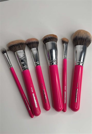 Top Quality Makeup Brushes by Peaches & Cream