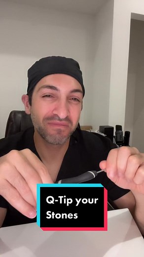 How to Properly Remove Tonsil Stones with Q-Tips