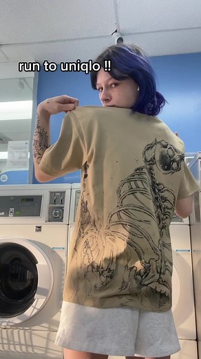 i will be living in this shirt from now on, such a slay #attackontitan #attackontitanuniqlo #fyp #fypシ