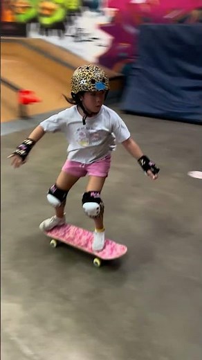 Kate OLLIES over a 5 stair 🛹😱 #skateboarding