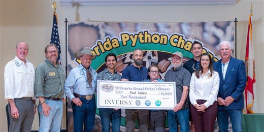 Tennessee man removes 20 pythons to win 2023 Florida Python Challenge
