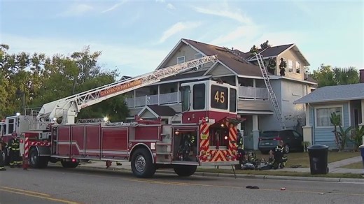 Fire forces 14 people from Clearwater apartments