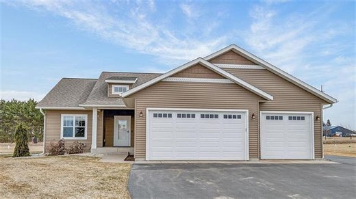 17244 109th Ave, Chippewa Falls, WI 54729 | Estately 🧡 | MLS# 1599402