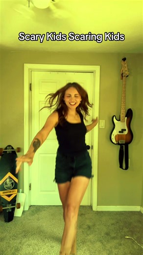 #scarykidsscaringkids #emo #alt #elderemo #scenekid | kid