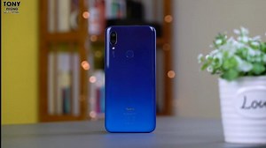 Hands-on video shows Redmi 7 with Redmi Note 7-like design but toned down specs